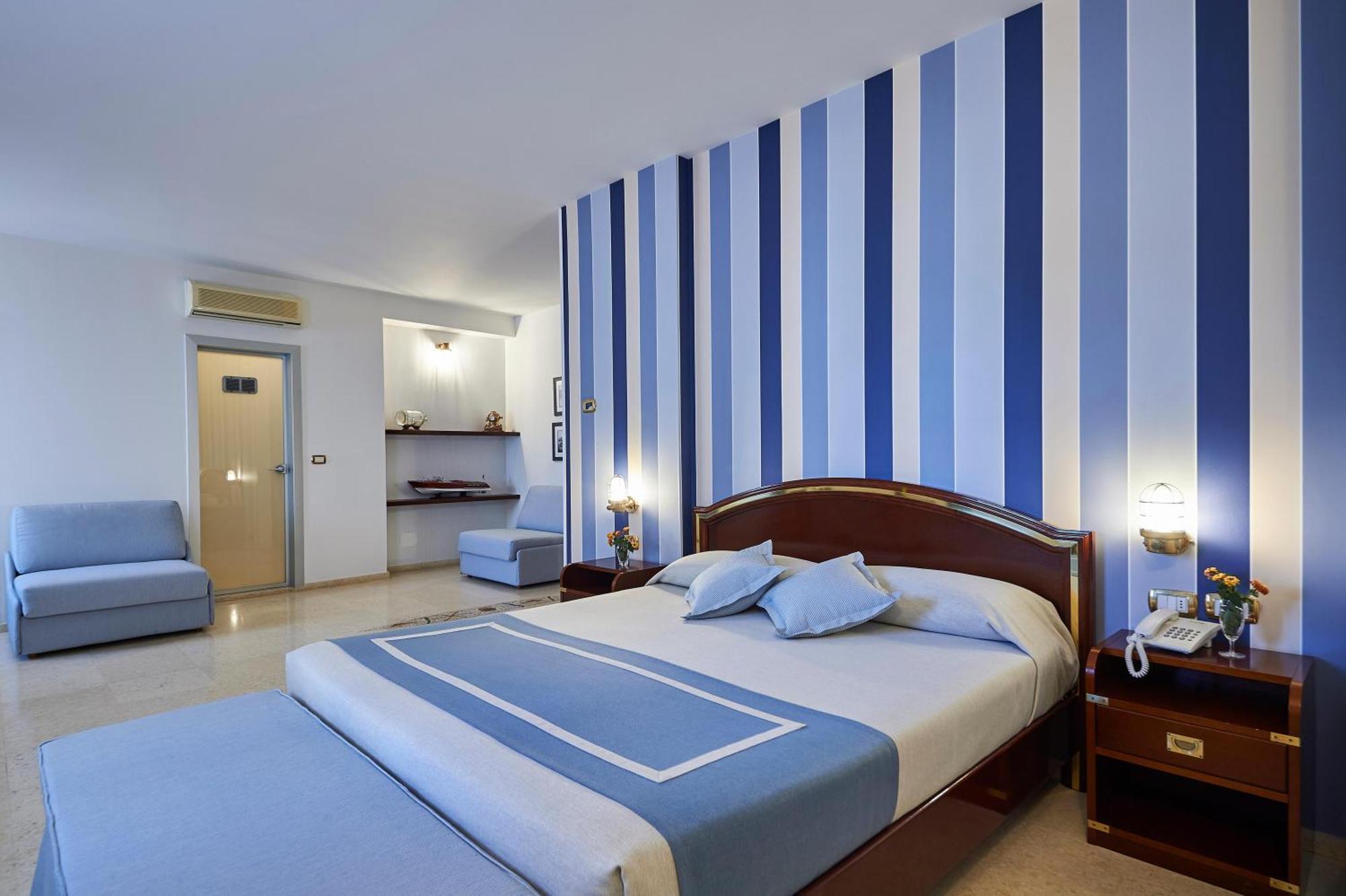 Corte Di Nettuno - CDSHotels Otranto Buitenkant foto