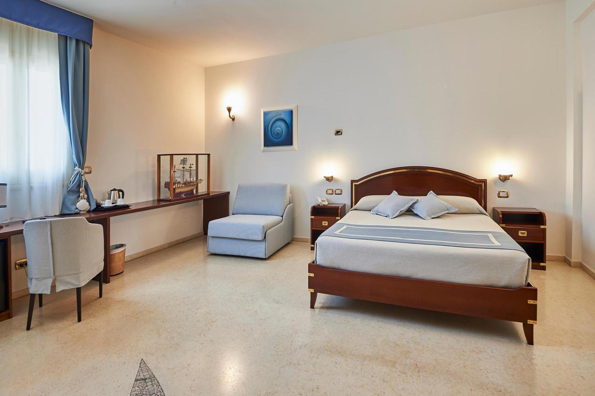 Corte Di Nettuno - CDSHotels Otranto Buitenkant foto